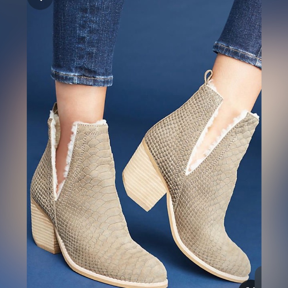 Jeffrey Campbell Orwell Shearling-Lined Boots size 8.5
